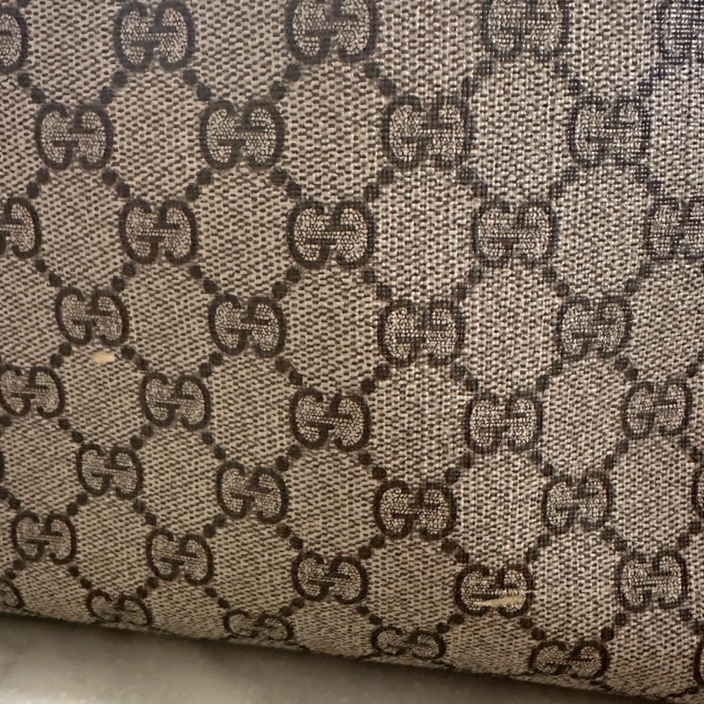 Additional pictures of Gucci diaper bag